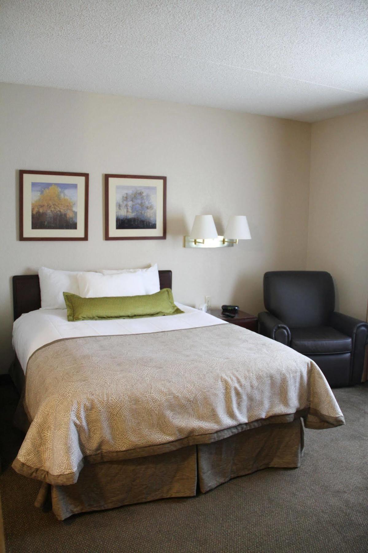 Candlewood Suites - Columbus, An Ihg Hotel Exteriör bild